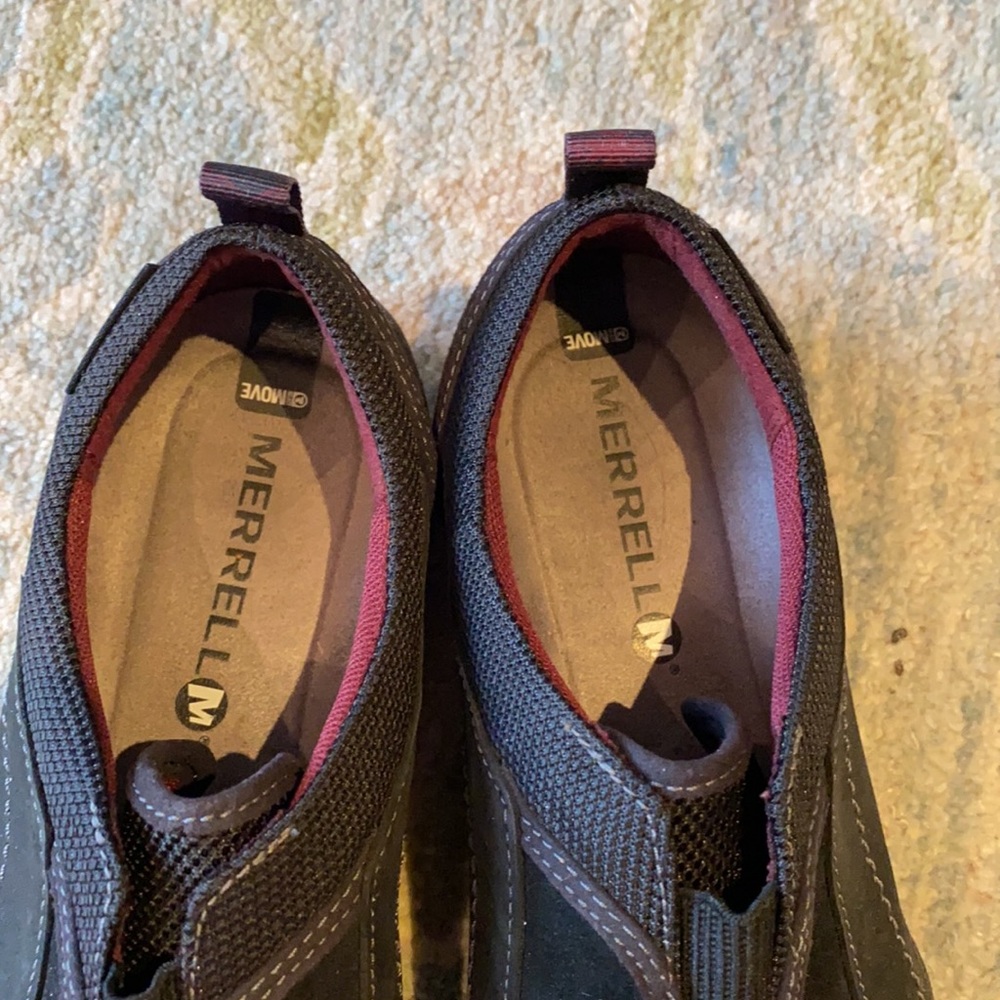 Merrels, 8.5 - Picture 5 of 6